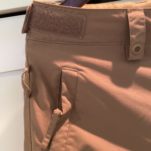 Quicksilver quicktech 8.000mm relaxed fit utility snowboard pants - Picture 3 of 13